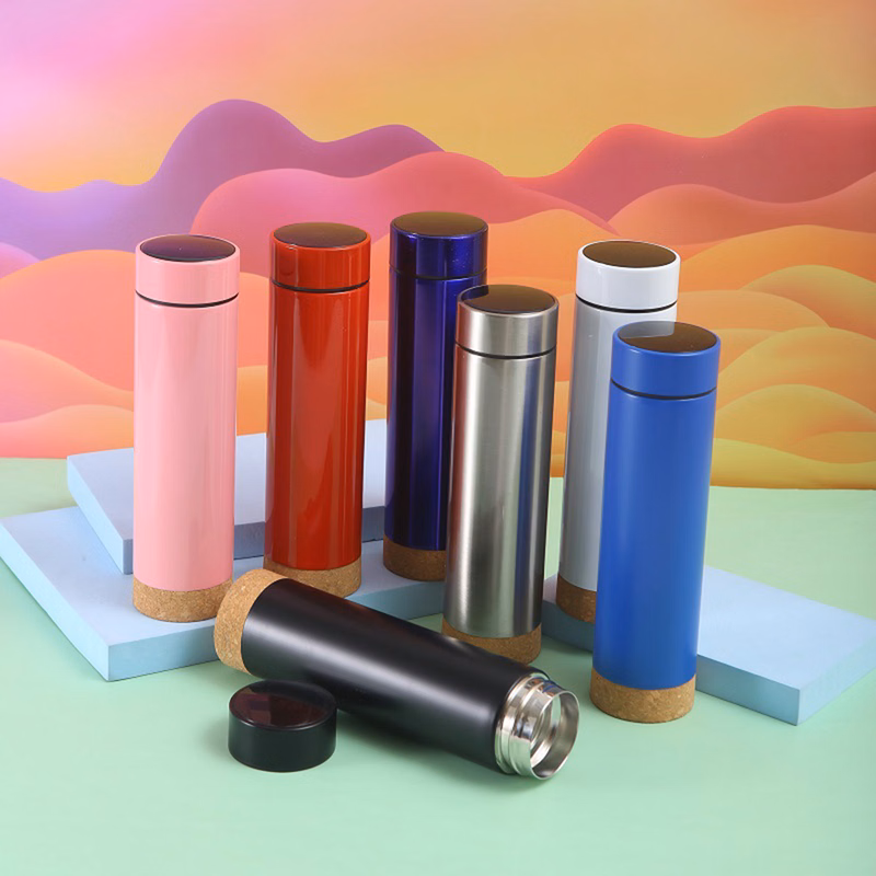 17Oz Stainless Steel Vacuum Insulated Bottle Cork Bottom