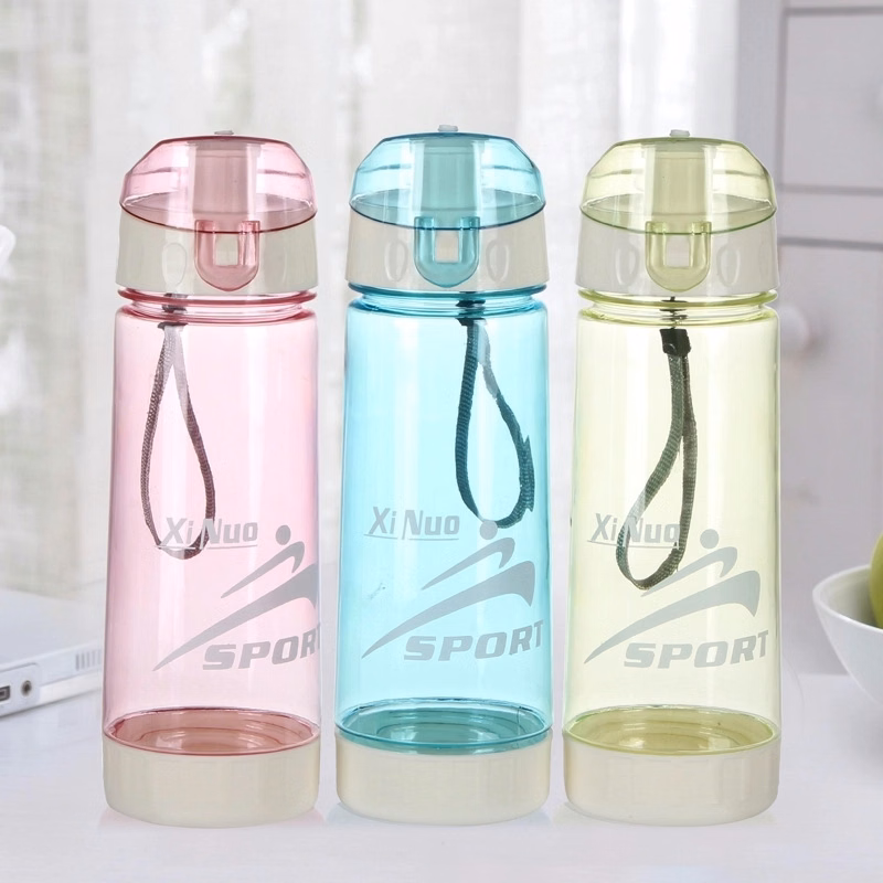 Modern and simple outdoor portable sports bottle