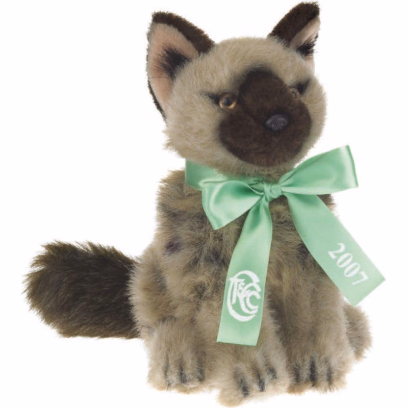 8" Hyena