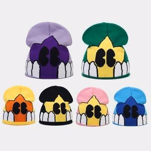 Unisex Cute Star Knitted Winter Hats