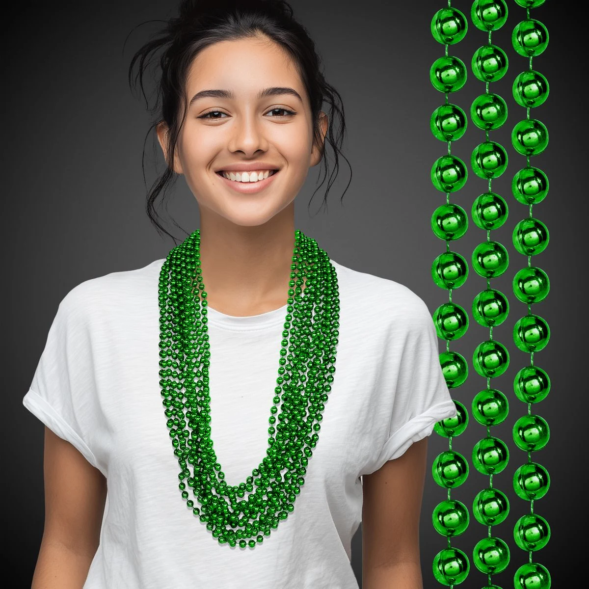 Green Metallic Beaded Necklace 1