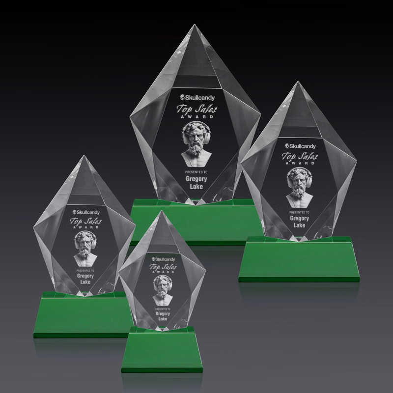 Devron 3D Award on Base - Green