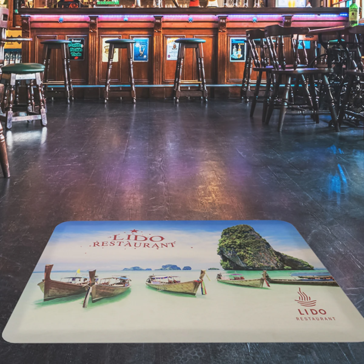 Branded Comfort: 22" x 32" 1