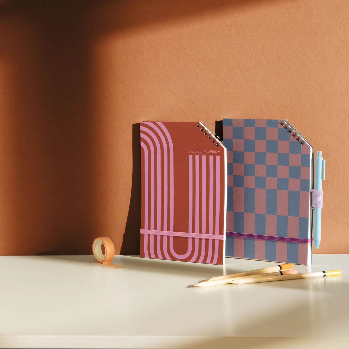 CORNER COIL NOTEBOOK - LARGE - SOLID COVER 1