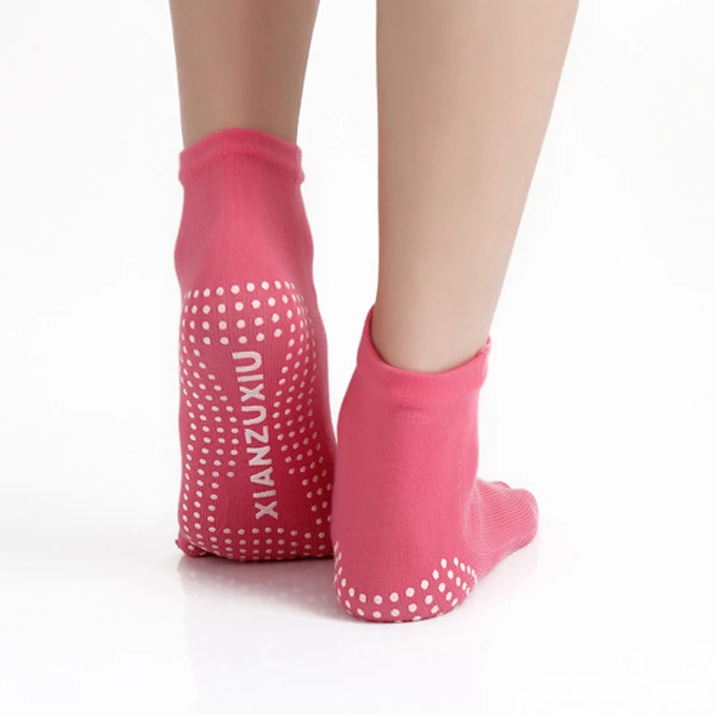 Nitrile Cotton Yoga Socks 1