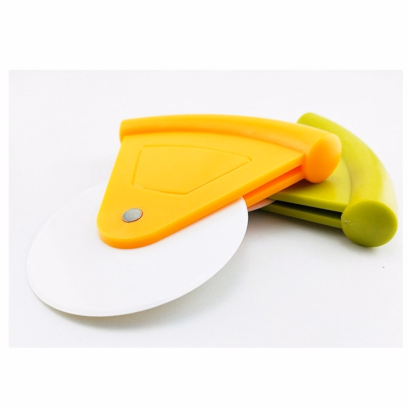 Plastic Pizza Cutter Knife