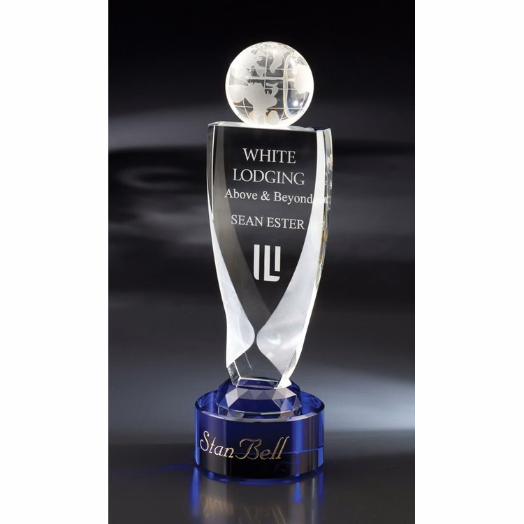 Contemporary Vistas Crystal Traveler Award