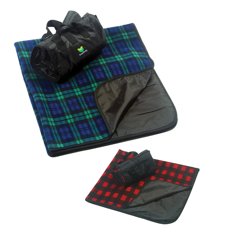 Picnic Fleece Blankets 1