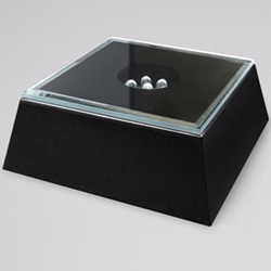 Black Mirrored Lighted Square Base