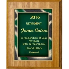 7" x 9" Oak Finish Plaque with a Green Artist Plate 1