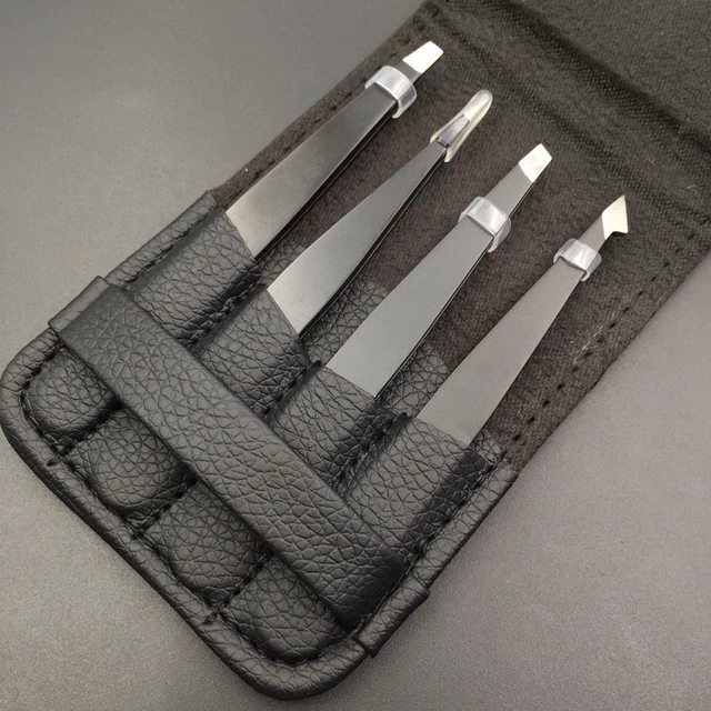 Tweezers