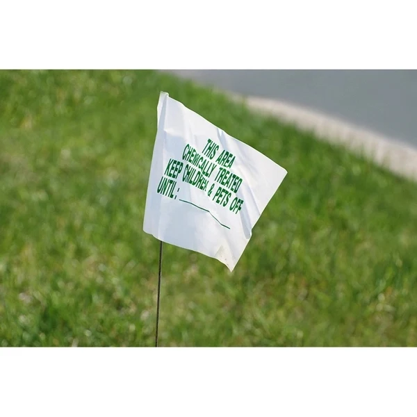 Custom Lawn Display Kit 1