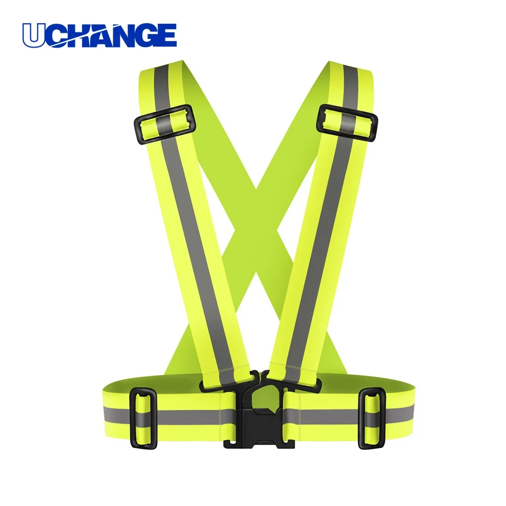 Adjustable Reflective Vest for Night Safety 1