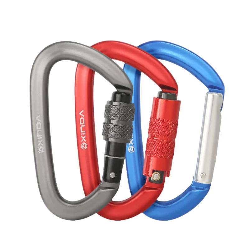 Sturdy Carabiner with High Weight Capacity 1