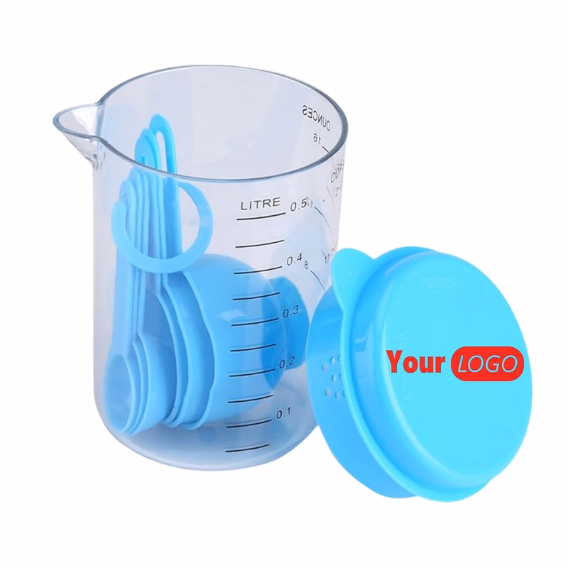 Plastic 17oz Clear Measuring Cup With Spoons