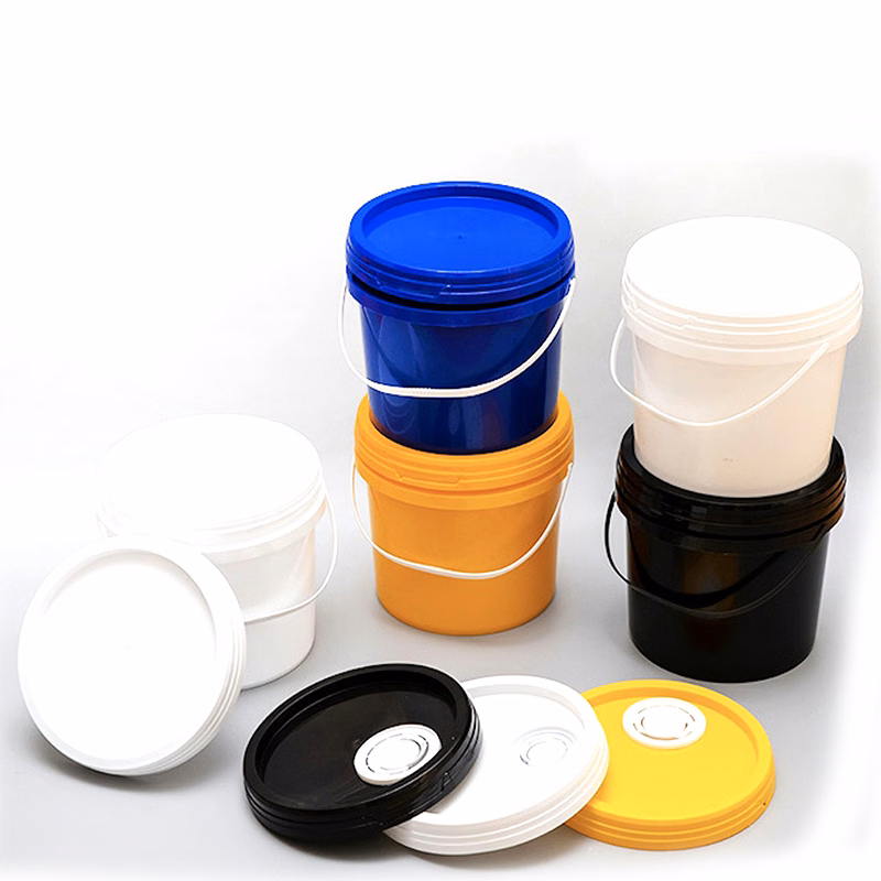 5 Litre Plastic Bucket with Lid