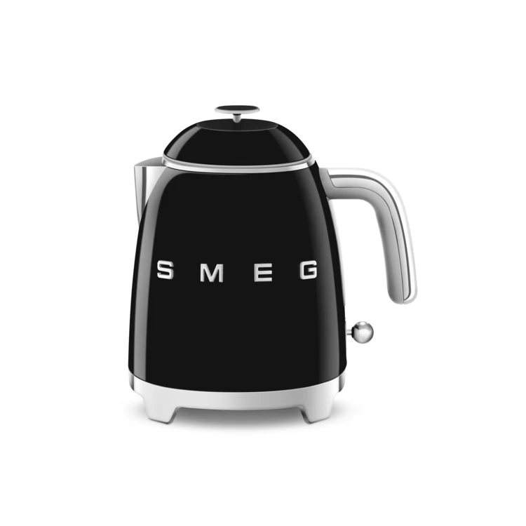 SMEG Mini Electric Kettle - Black Glossy 1