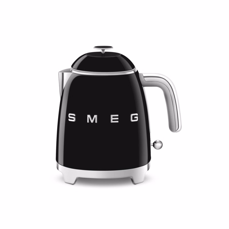 SMEG Mini Electric Kettle - Black Glossy