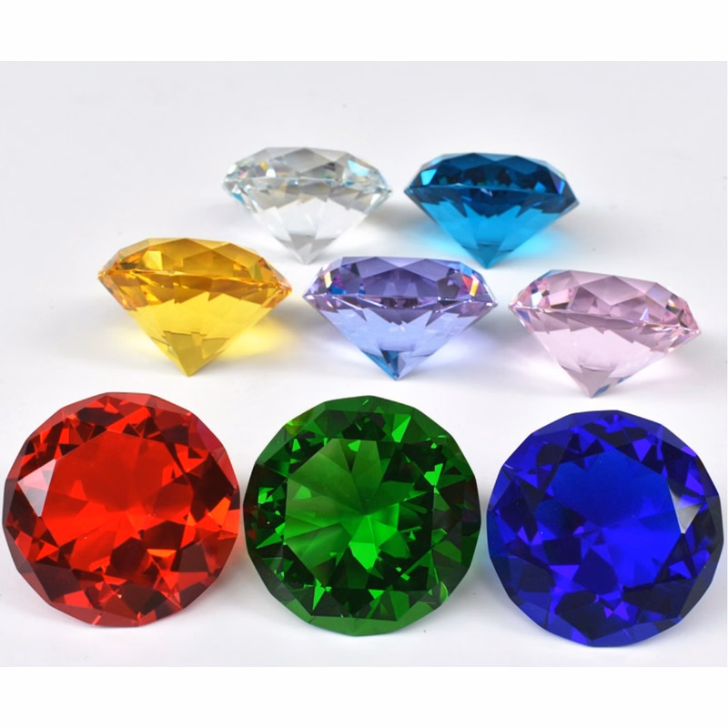 Diamond Shaped Crystal Paperweight