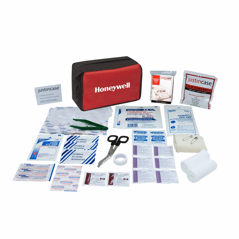 Family First Aid Kit (71 pieces)