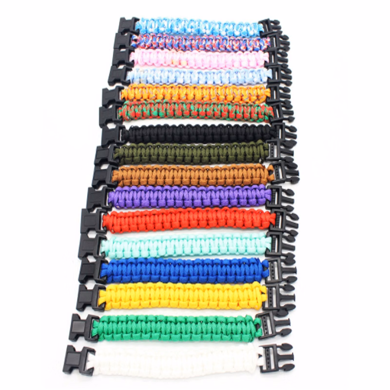 Plastic and polyesterOutdoor survival bracelets Custom Survival Bracelet