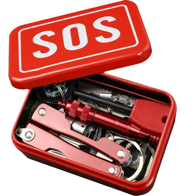 Outdoor Survival Set with Multi-Tool 1