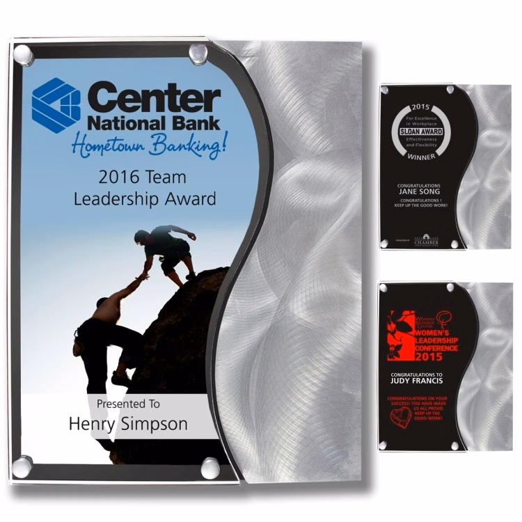 Vantage Plaque w/Curved Accent - 4 Color Process - (8" x 10")