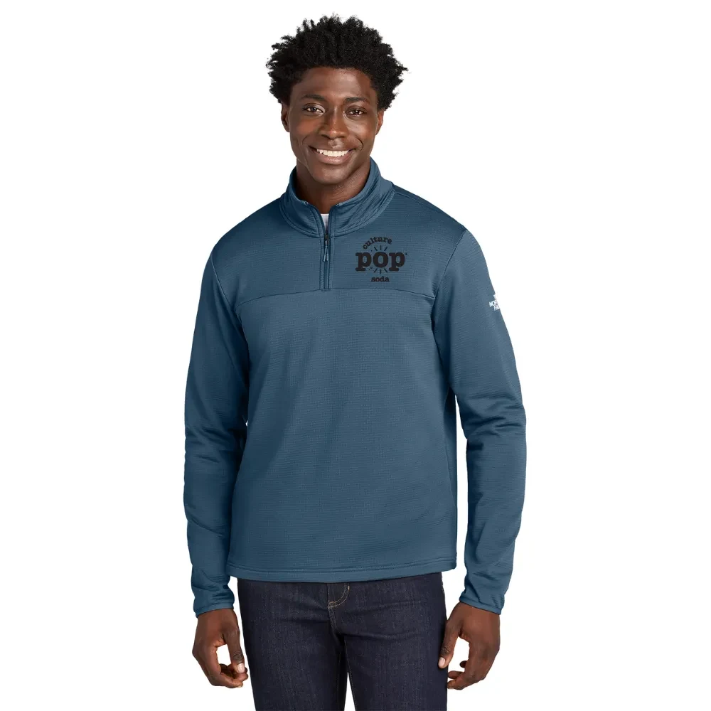 The North Face(R) Aim 1/4-Zip Fleece 1