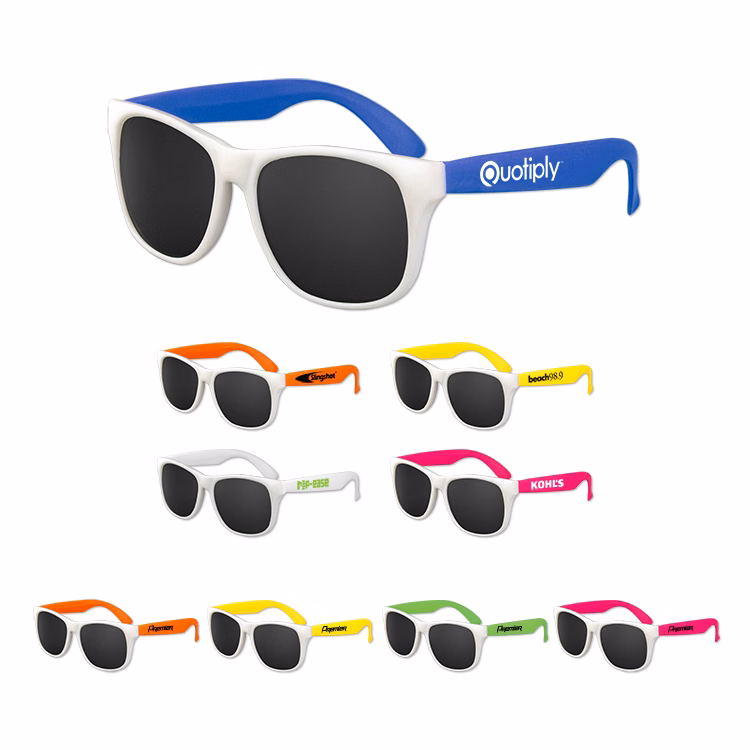 White Frame Classic Sunglasses