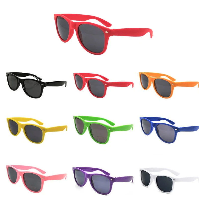 Plastic Sunglasses W/ UV400 Protection 1