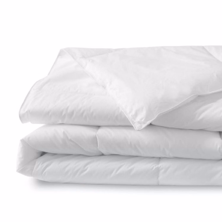 Twin Size Lightweight Comforter