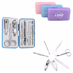 7 Pieces Manicure Set With Plastic Case