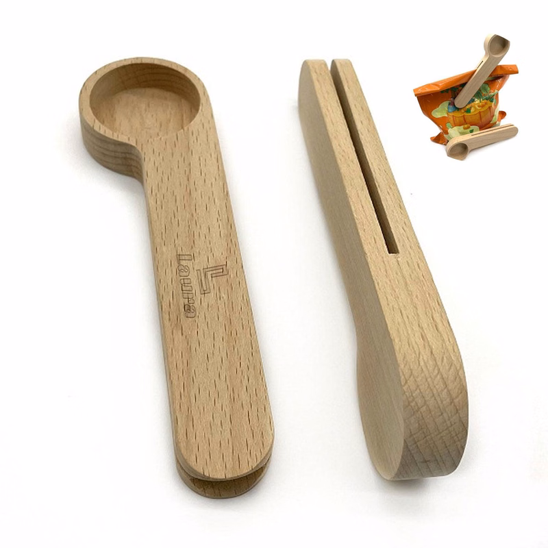 Measuring spoons of coffee beans wooden