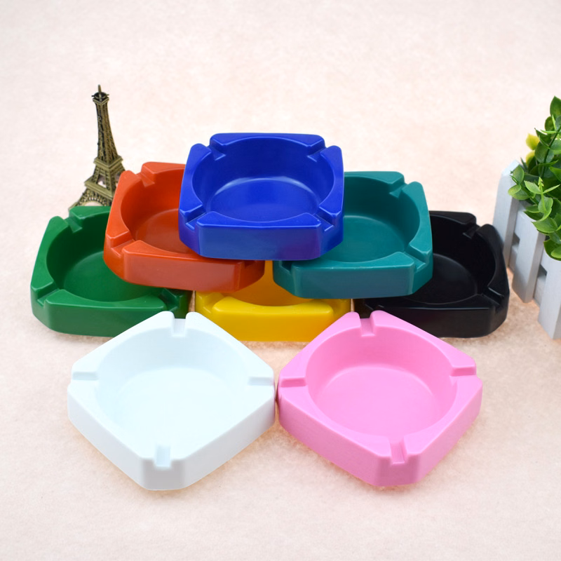 Square Plastic Ash Tray